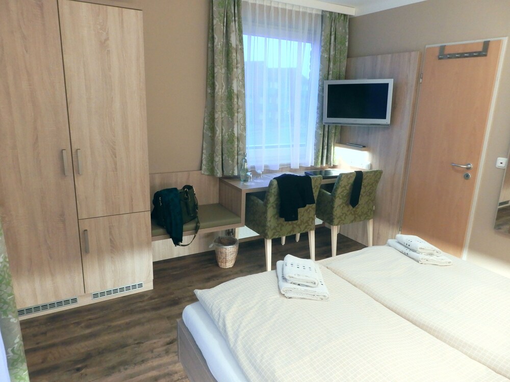In-Room Business Center