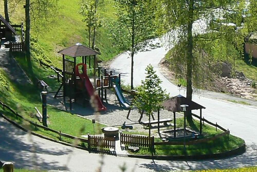 Children's play area - outdoor