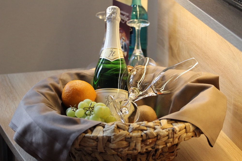 Room service - dining