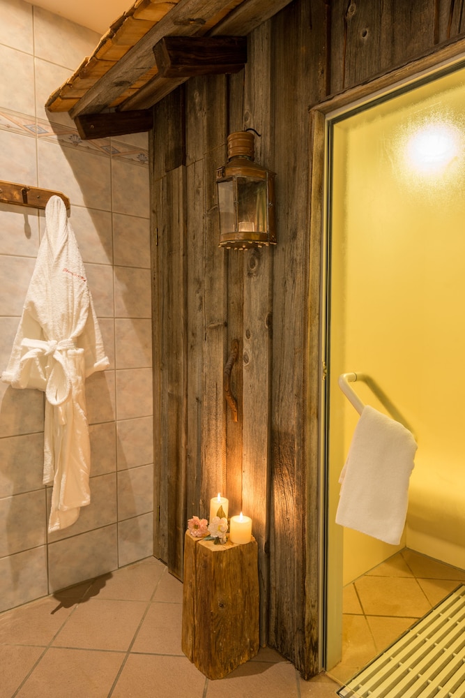 Steam room