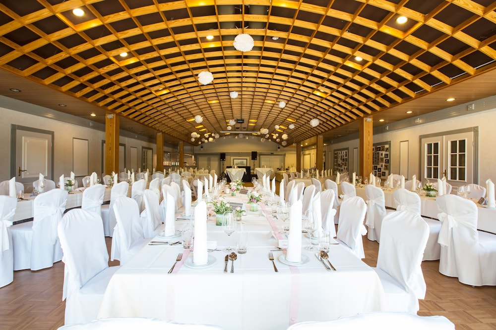 Indoor wedding