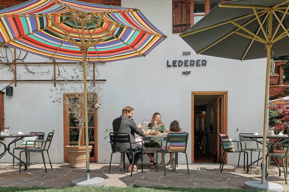 Sundeck