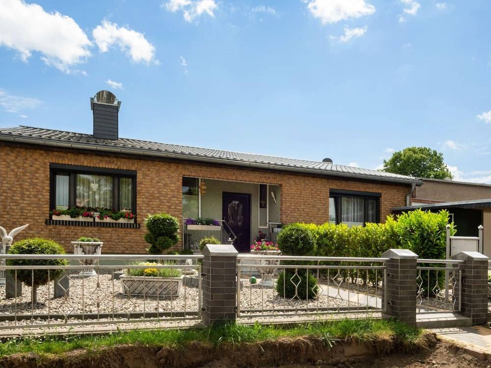 Snug Apartment in Grevesmuhlen With Terrace