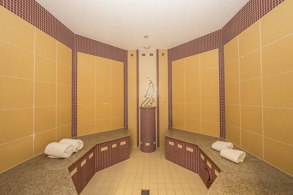 Steam room