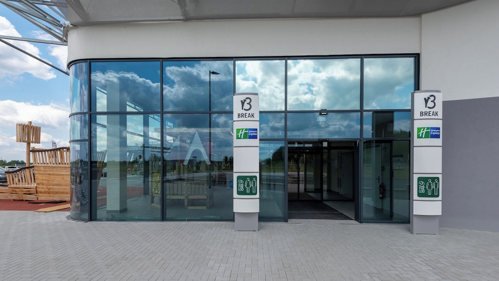 Hamso Holiday Inn Express Hamburg South A7 As42