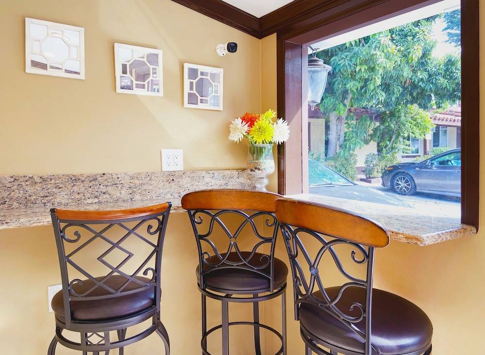 El Patio Inn Near Universal Studios Hollywood - featured photo